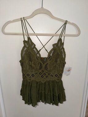 NWT Free People Olive Sparrow Lace Cami Top with Ruffled Hem | S